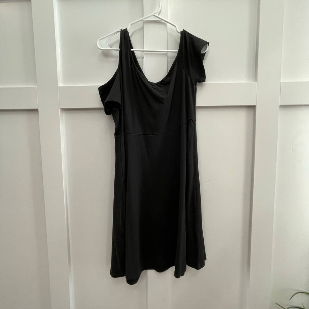 SHEIN curve asymmetrical cold shoulder dress!